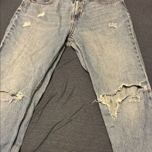 Old Navy Men's Light Blue Distressed Jeans